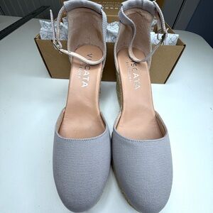 Viscata Estartit Women's Ash Gray Canvas Espadrille Wedge Sandals, size 39. NEW!